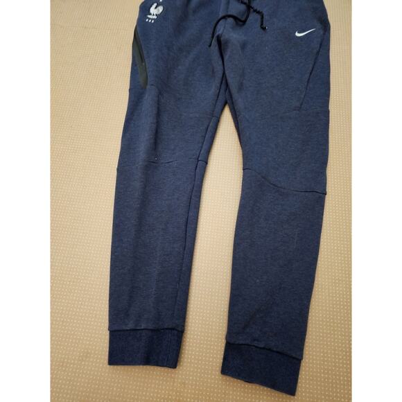 Nike Sportswear Tech Fleece Joggers Mens Team France FFF Jogger Pants Size XL - Picture 3 of 16